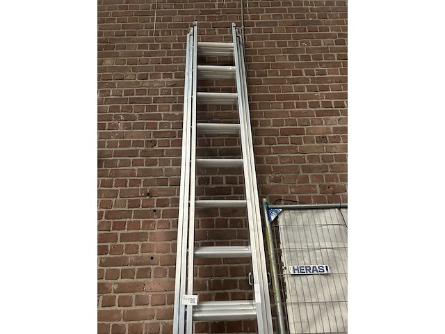 Gefelste opsteekladder 3-delig 3 x 12 sporten zarges, everest 3de 44853 - afbeelding 2 van  5