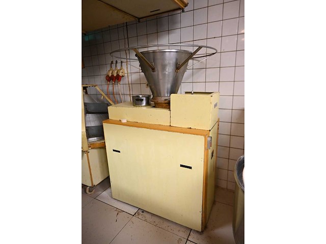 Gefra de ridder afweger - afbeelding 2 van  4