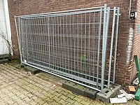 Gegalvaniseerd bouwhek 340x200cm (6x) + kunststof voet (10x) - afbeelding 1 van  2