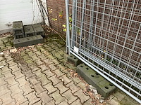 Gegalvaniseerd bouwhek 340x200cm (6x) + kunststof voet (10x) - afbeelding 2 van  2