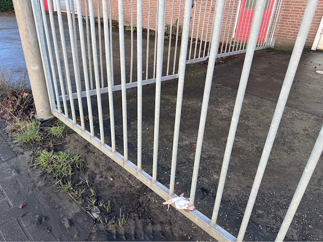 Gegalvaniseerd hekwerk (5,80x2,00 mtr) - afbeelding 3 van  12