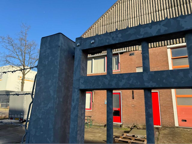 Gegalvaniseerd hekwerk (7,90x2,00 mtr) - afbeelding 3 van  11