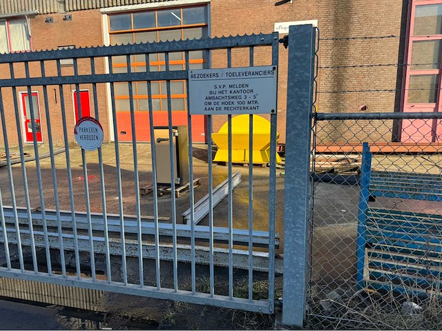 Gegalvaniseerd hekwerk (7,90x2,00 mtr) - afbeelding 5 van  11