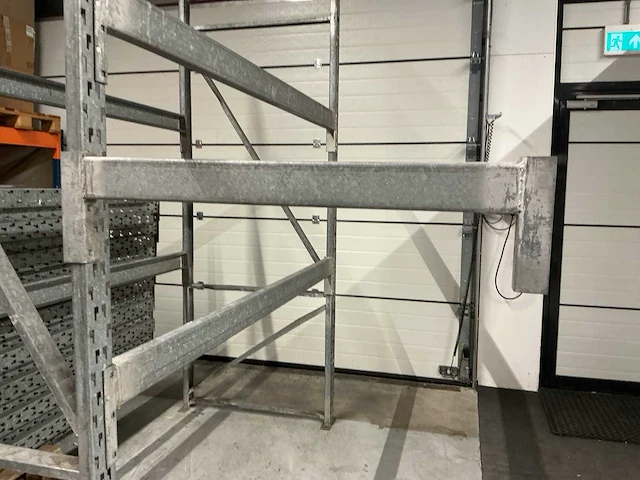 Gegalvaniseerd pallet en kledingstelling - afbeelding 6 van  11