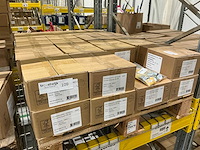 Gegalvaniseerde carrosseriering m8 (2250x) - afbeelding 1 van  3