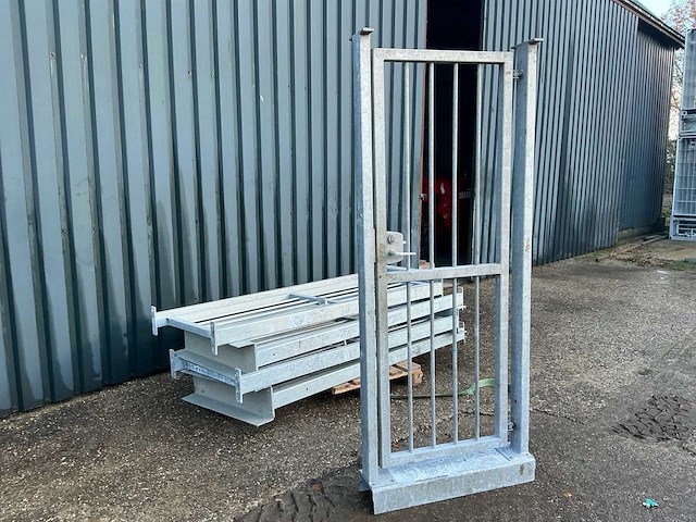 Gegalvaniseerde deuren (5x) - afbeelding 1 van  7