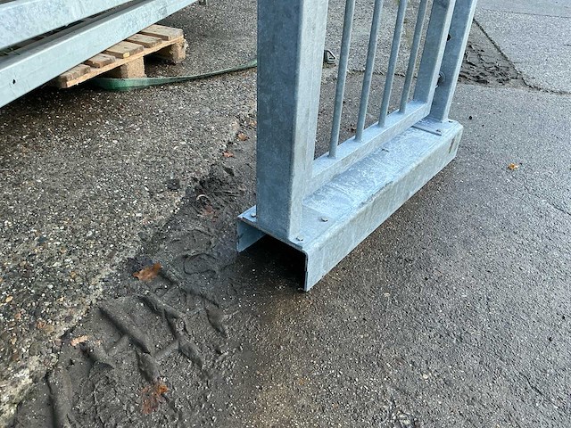 Gegalvaniseerde deuren (5x) - afbeelding 2 van  7