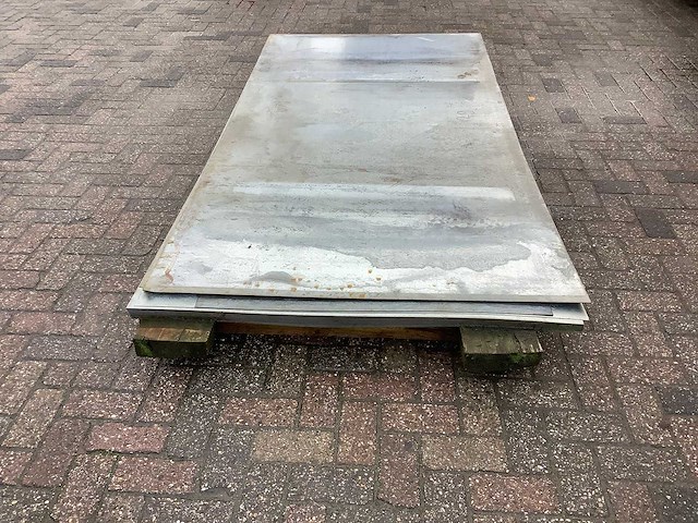 Gegalvaniseerde platen - afbeelding 2 van  3