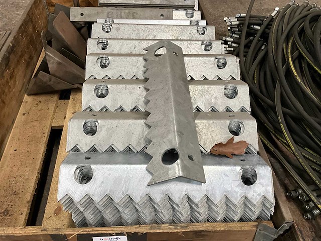 Gegalvaniseerde tandplaten - afbeelding 1 van  3