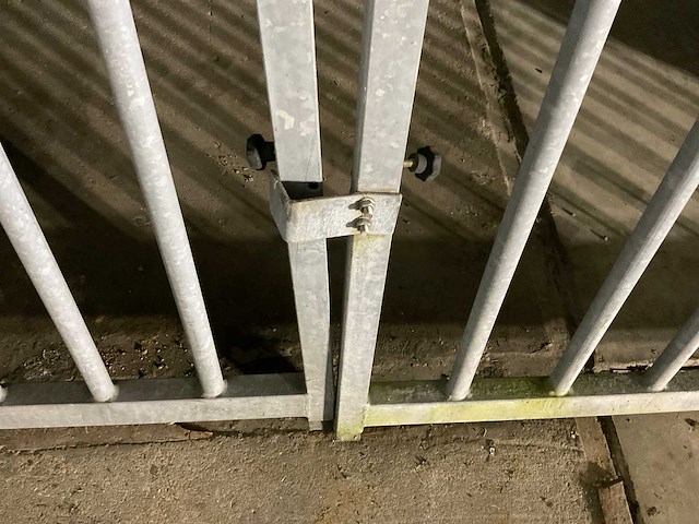Gegalvaniseerde toegangspoort - afbeelding 4 van  8