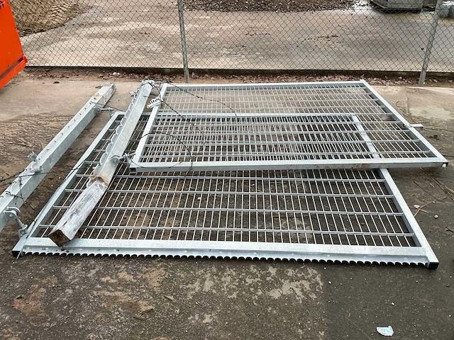 Gegalvaniseerde toegangspoort - afbeelding 1 van  4