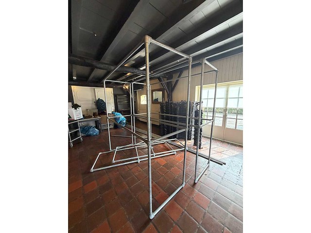 Geglvaniseerde garderobe inclusief kledinghangers (3x) - afbeelding 2 van  7
