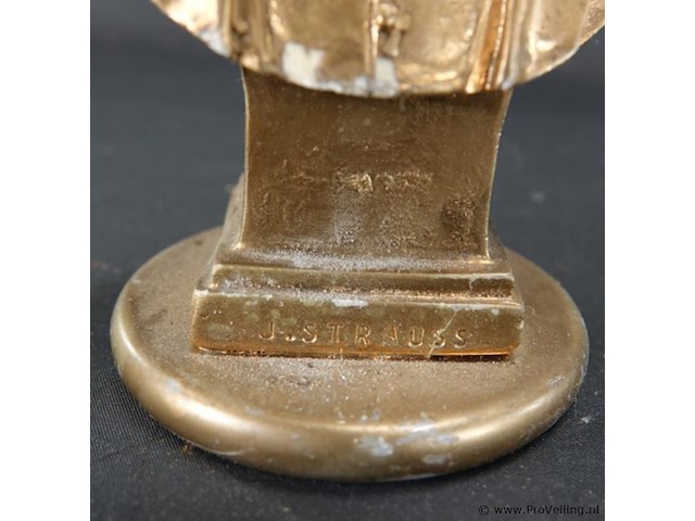 Gegoude gipsen buste j. strauss - afbeelding 4 van  5