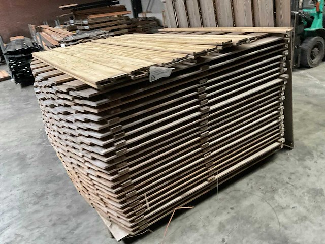 Geïmpregneerd vuren tuinscherm toog 180x180 cm (24x) - afbeelding 7 van  12