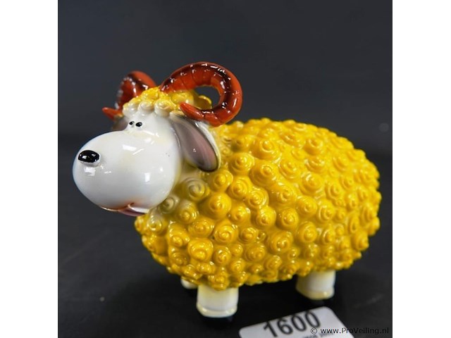 Geinig schaap - afbeelding 1 van  5