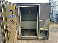 Geïsoleerd legercontainer met diesel standkachel - afbeelding 7 van  24