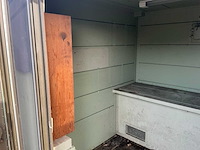 Geïsoleerd legercontainer met diesel standkachel - afbeelding 10 van  24