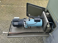Geïsoleerd legercontainer met diesel standkachel - afbeelding 22 van  24