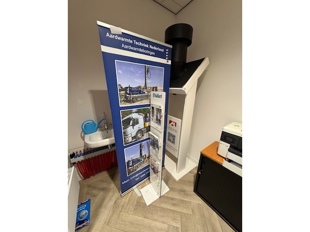 Geïsoleerde dakdoorvoer, ventus - afbeelding 1 van  4