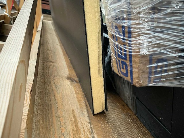 Geïsoleerde deur ongebruikt - afbeelding 11 van  14