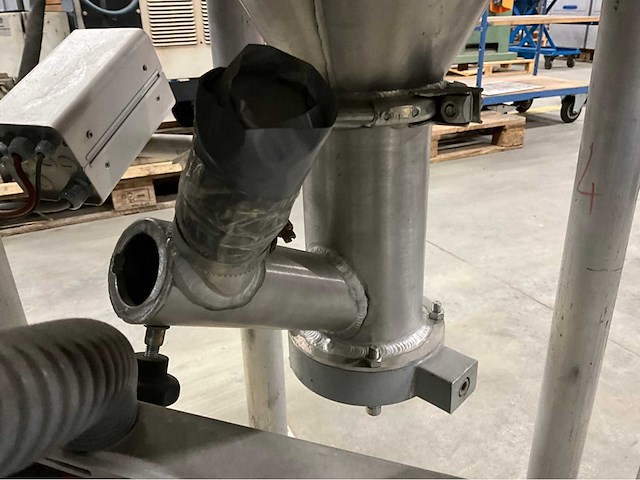 Geisoleerde granulaat silo - afbeelding 9 van  12