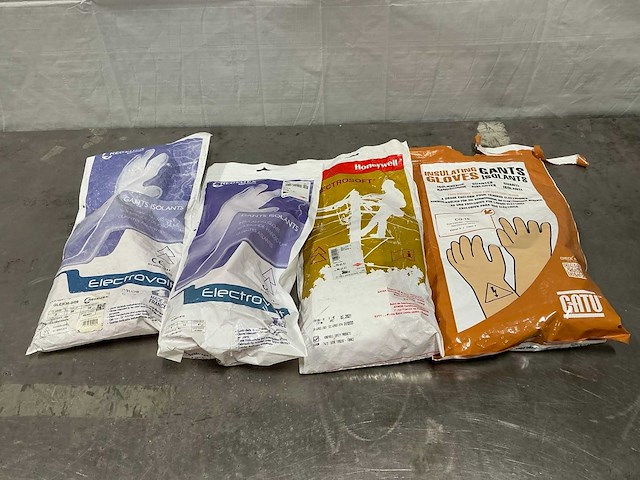 Geïsoleerde handschoenen (4x) - afbeelding 1 van  4