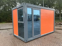 Geïsoleerde kantoorunit / portiersloge – 3,9 × 2,2 m – elektra – panoramabeglazing nieuw - afbeelding 1 van  17
