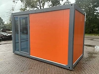 Geïsoleerde kantoorunit / portiersloge – 3,9 × 2,2 m – elektra – panoramabeglazing nieuw - afbeelding 12 van  17