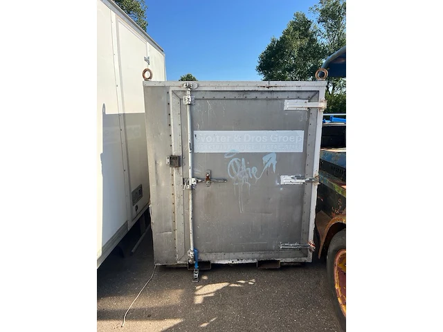 Geïsoleerde transportcontainer, wolter doss - afbeelding 1 van  5