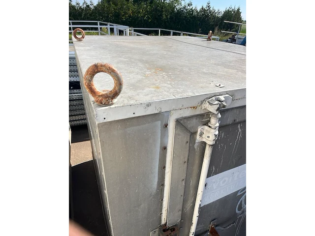 Geïsoleerde transportcontainer, wolter doss - afbeelding 2 van  5