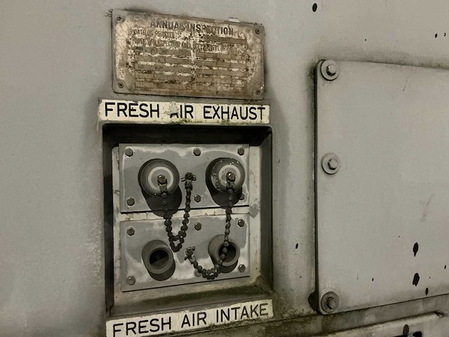 Geïsoleerde zeecontainer - afbeelding 4 van  10