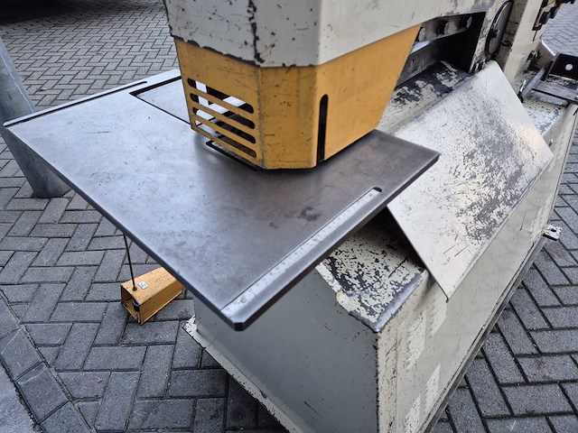 Geka - hydracrop 70/s - pons- en knipmachine - afbeelding 13 van  24