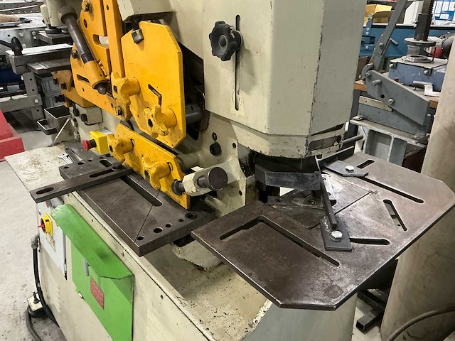 Geka hydracrop 50 s ponsmachine - afbeelding 7 van  28