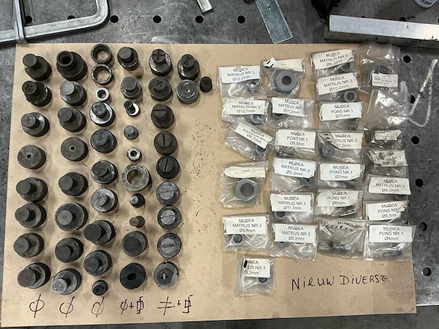 Geka hydracrop 50 s ponsmachine - afbeelding 21 van  28