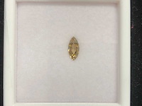 Gekleurde diamant 0.46 carat natuurlijke gekleurde diamant - afbeelding 1 van  4