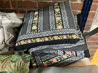 Gekleurde kussens (17x) - afbeelding 6 van  7