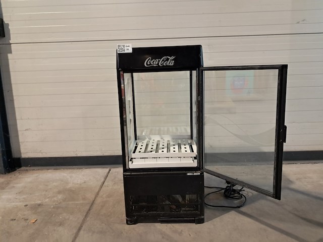Gekoelde display & 5-deurs lockerkast, o.a. coca-cola & drentea - afbeelding 14 van  16