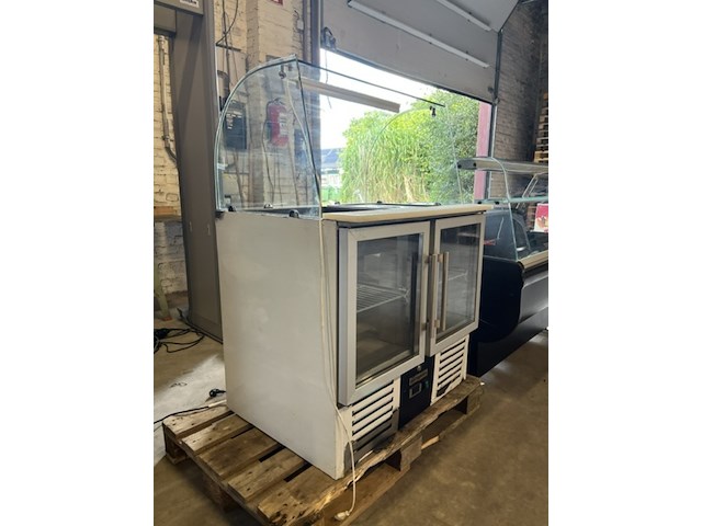 Gekoelde verkoopvitrine, toonbank met gebogen glazen opbouw en 2 glazen draaideuren, ggm gastro - afbeelding 2 van  8