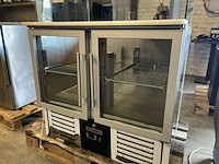 Gekoelde verkoopvitrine, toonbank met gebogen glazen opbouw en 2 glazen draaideuren, ggm gastro - afbeelding 6 van  8