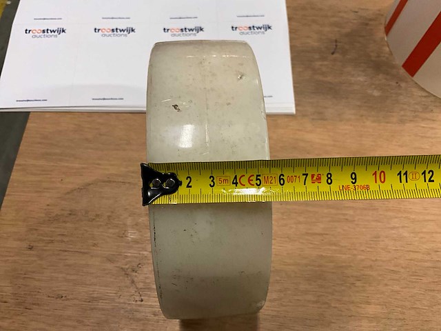 Gelagerd partij kunstof pompwagenwielen - afbeelding 6 van  6