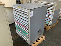 Gelagerde gereedschapsladekast - afbeelding 1 van  2