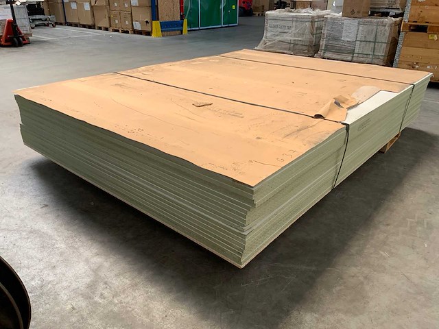 Gelamineerd medite mdf 2800x2070x22mm (18x) - afbeelding 4 van  6