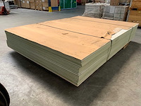 Gelamineerd medite mdf 2800x2070x22mm (18x) - afbeelding 4 van  6