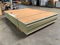 Gelamineerd medite mdf 2800x2070x22mm (18x) - afbeelding 1 van  6