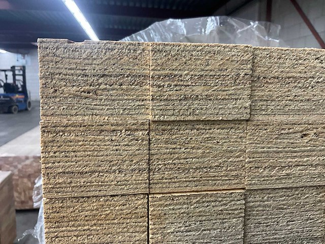 Gelamineerde fineerhouten balk (432x) - afbeelding 6 van  8