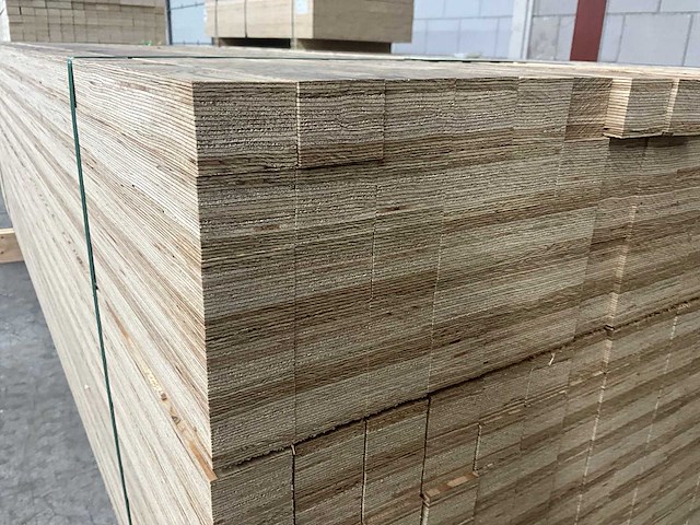 Gelamineerde fineerhouten lat (300x) - afbeelding 4 van  5