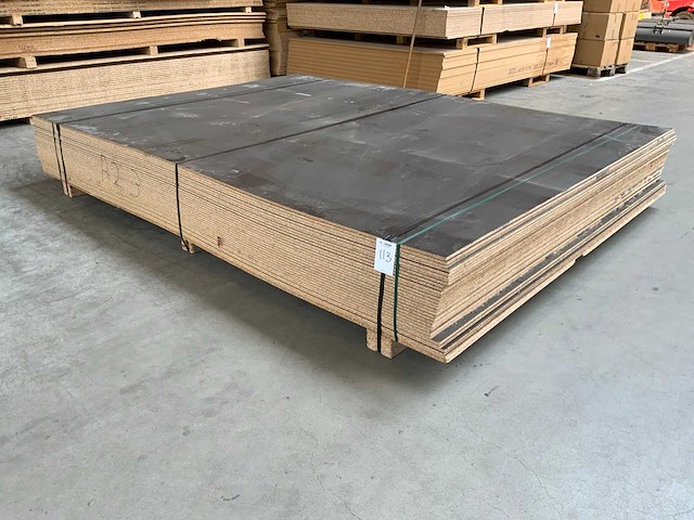 Gelamineerde spaanplaat 2850x2100x10mm (31x) - afbeelding 2 van  6