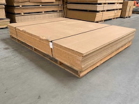 Gelamineerde spaanplaat 2860x2110x22mm (16x) - afbeelding 2 van  6
