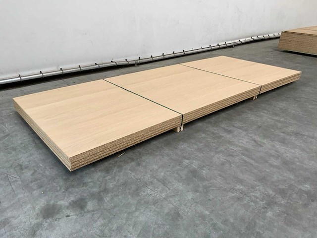 Gelamineerde spaanplaat 3050x1220x20mm (5x) - afbeelding 1 van  7