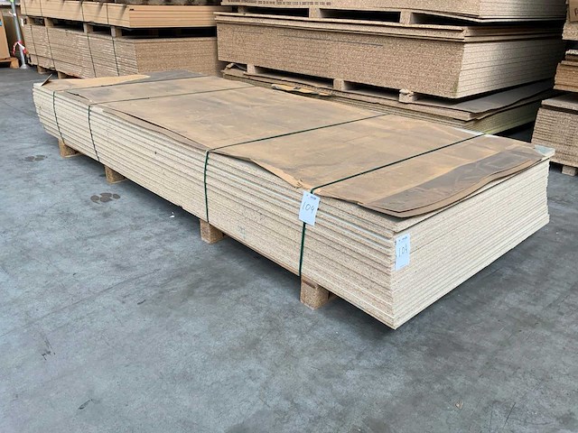 Gelamineerde spaanplaat 3050x1250x13mm (27x) - afbeelding 2 van  6
